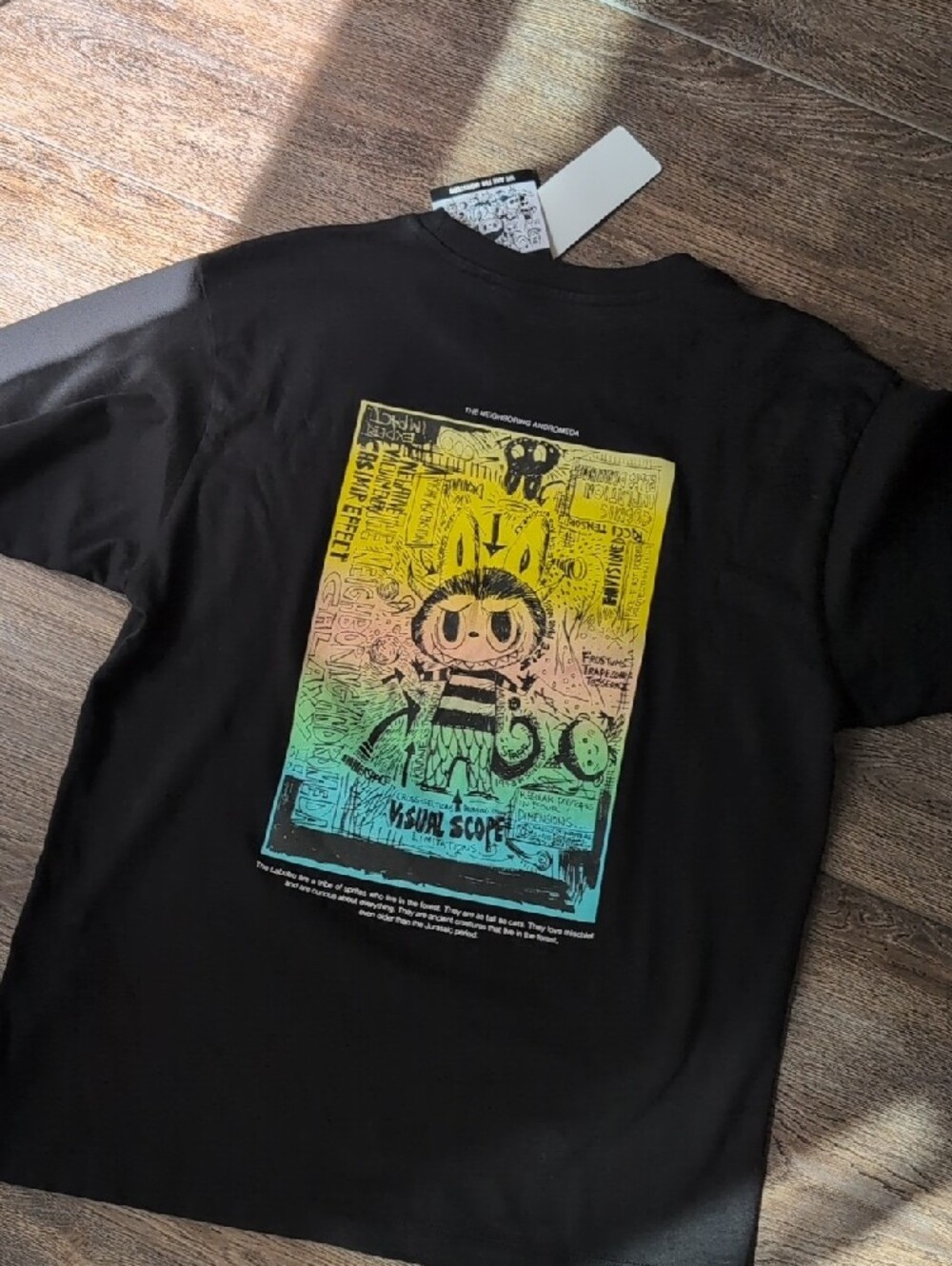 Uniqlo x POP Mart Labubu Black Short Sleeve Tee - Women's xs NWT
